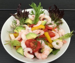 Salat med rejer og avokado