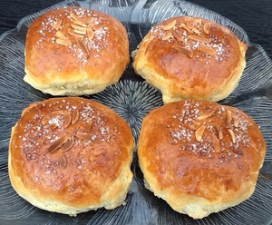 Boller med makronfyld