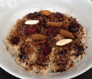 Havregrød med lakrids- og kaneldrys 