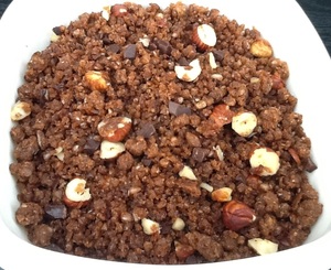 Ymerdrys med nødder og chokolade