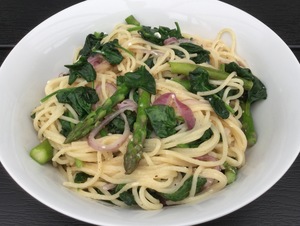 Pasta med spinat og feta