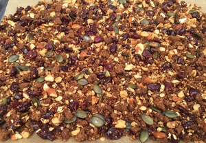 Rugbrødsgranola med lakrids