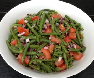 Marinerede bønner med tomat