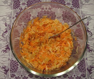 Salaten er et dejlig frisk tilbehør til diverse kødretter