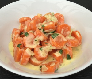 Flødestuvede gulerødder med estragon