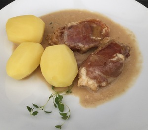 Mørbrad med sennep og parmaskinke