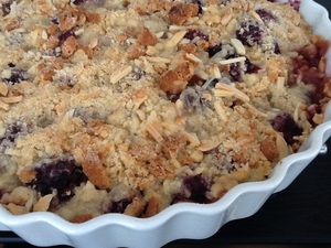Pærecrumble med brombær
