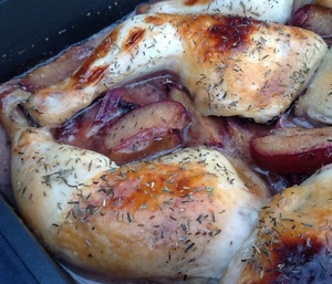 Kylling med blommer og rødløg