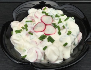 Sommersalat med rygeost