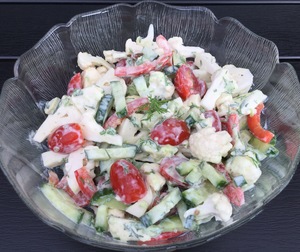 Blomkålssalat med dilddressing