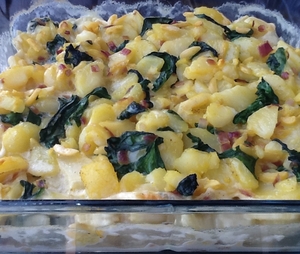 Flødekartofler med spinat og mandler